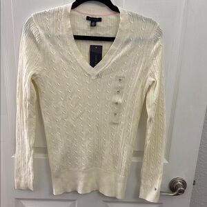 NWT Tommy Hilfiger Fence White V-Neck Cable Knit Sweater